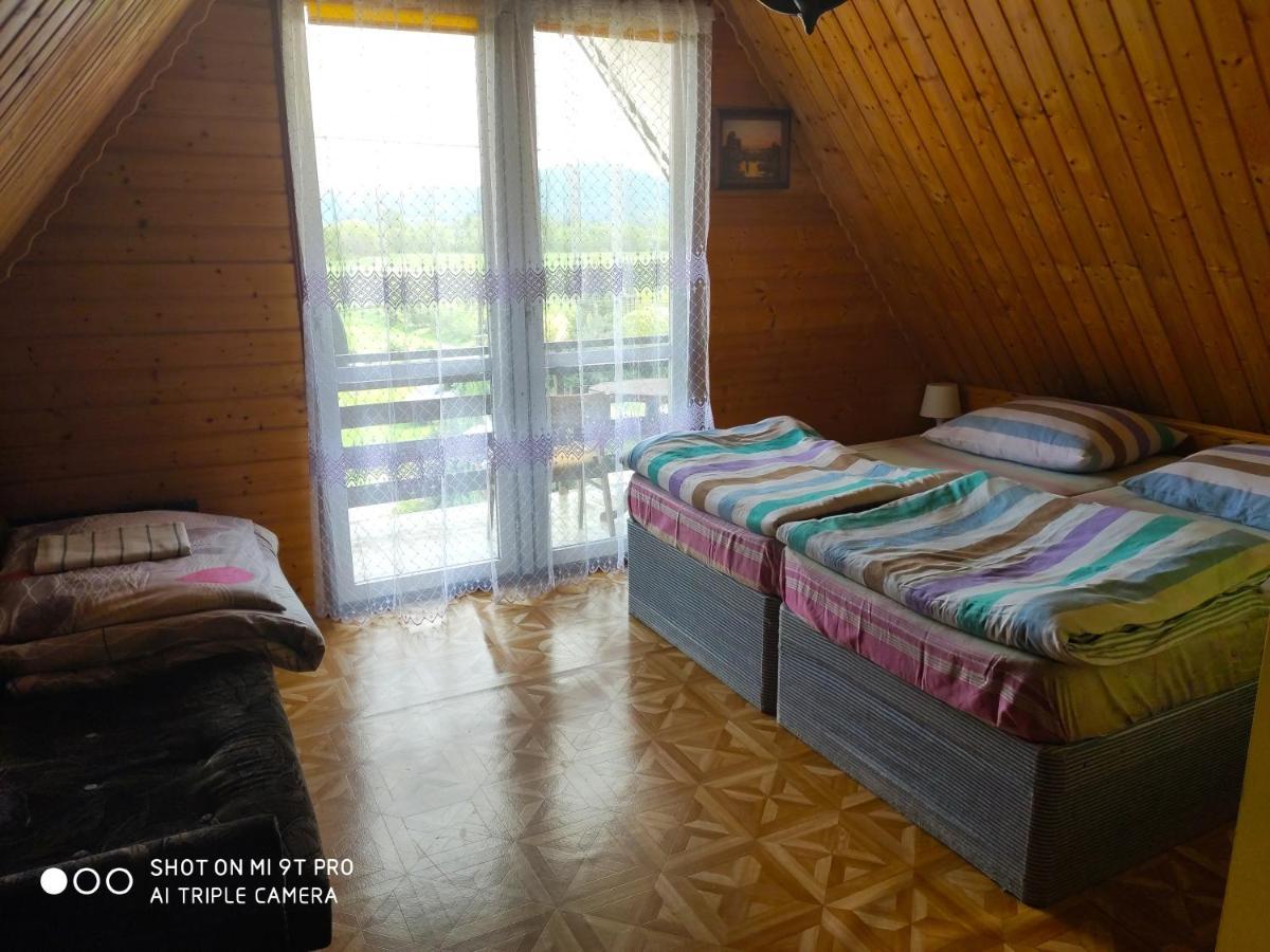Agroturystyka Pod Kolami Myczkowce Exterior foto