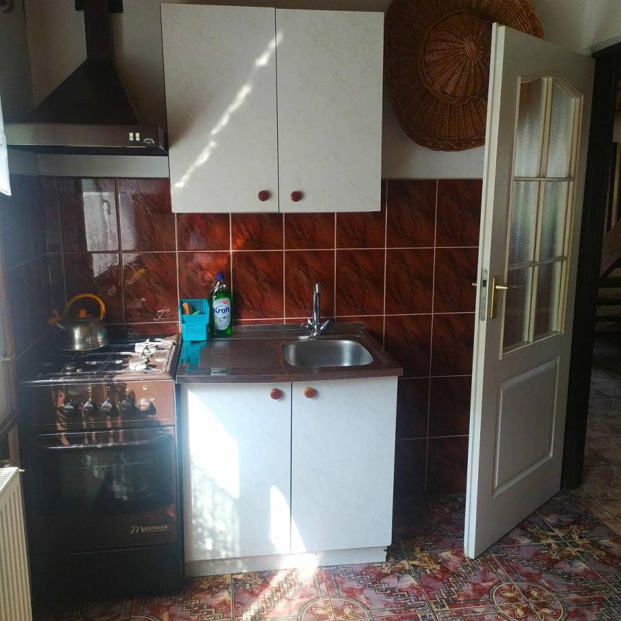 Agroturystyka Pod Kolami Myczkowce Exterior foto